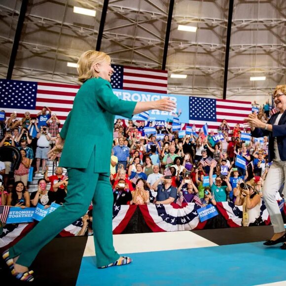 Salvatore Ferragamo Varina Rainbow Stripe Flats Bow Logo - Picture 12 of 13